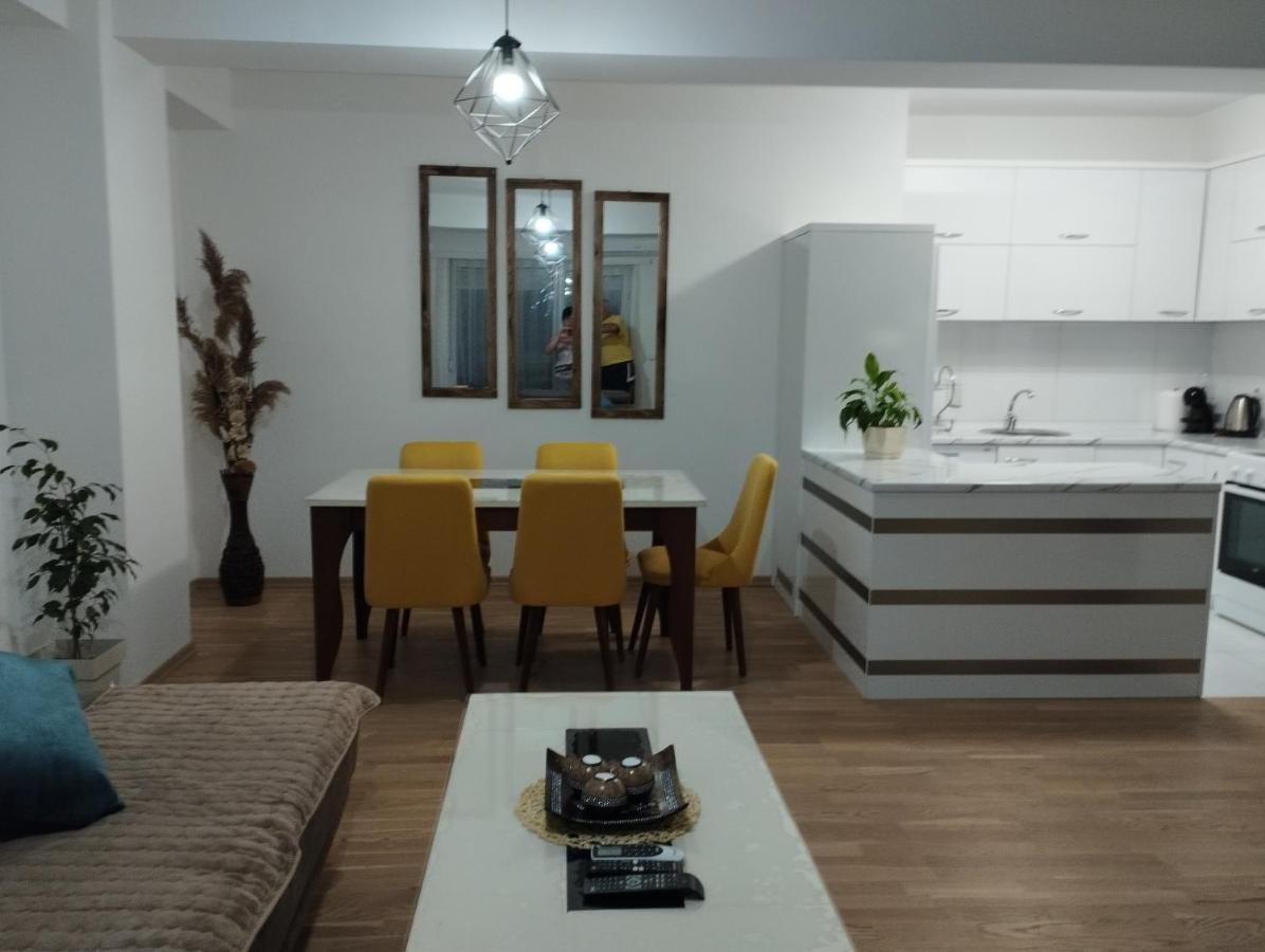 Sofija Apartment Kumanovo Bagian luar foto